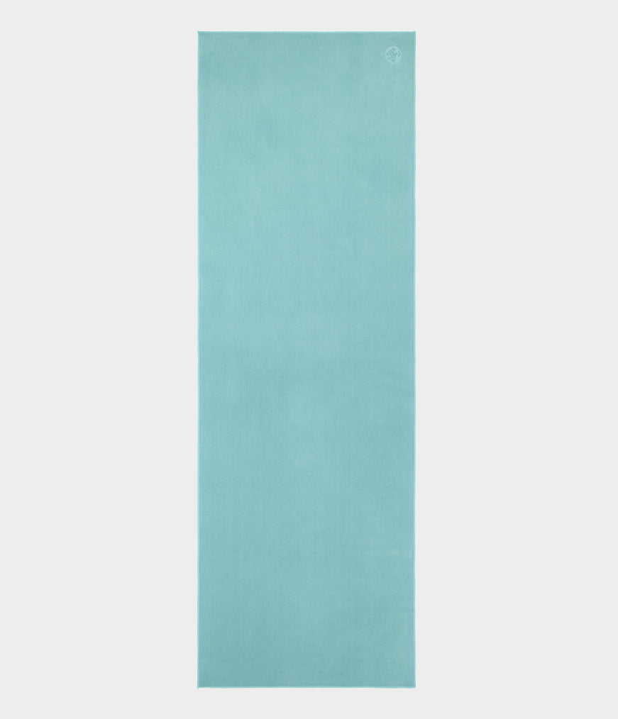 manduka-equa-serviette-tapis-de-yoga-microfibre-polyvalente-antid-rapante image 5