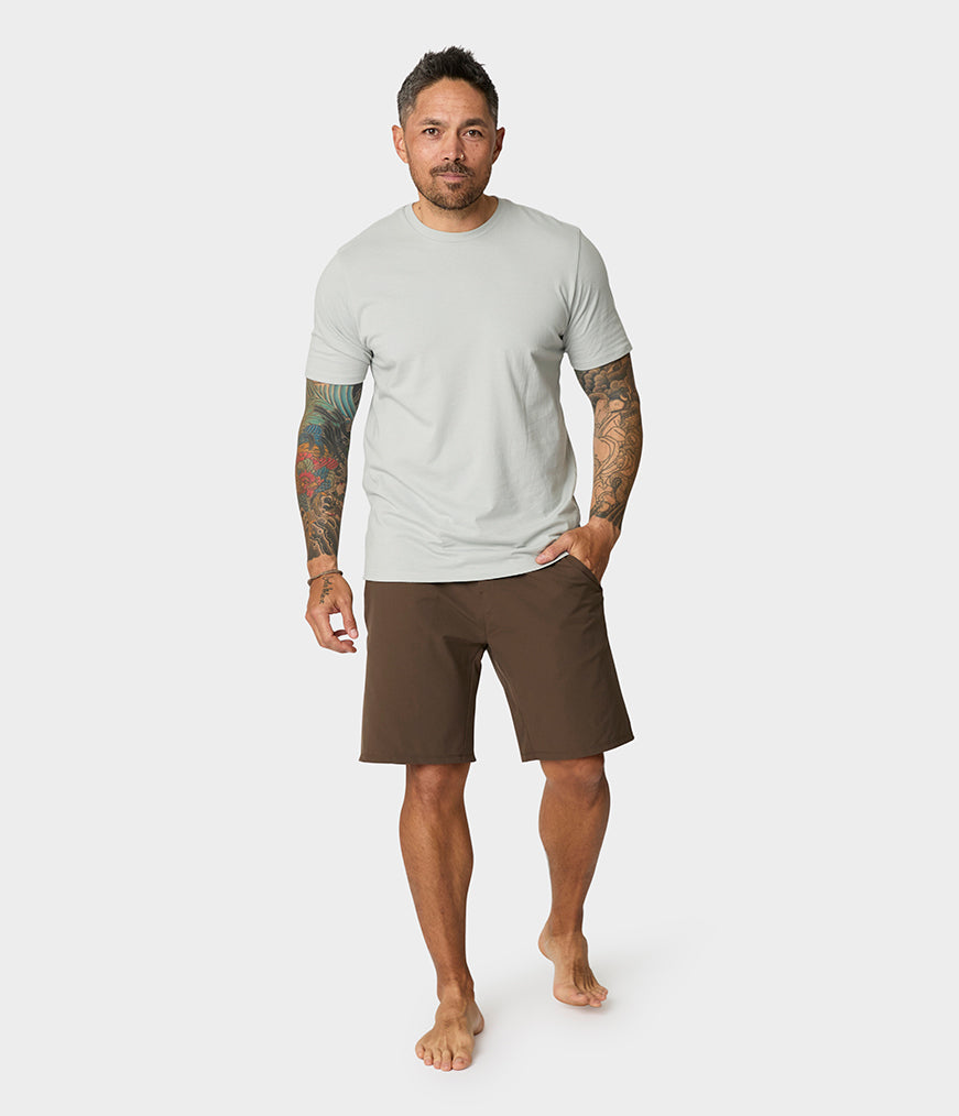 manduka-cntr-short-homme-yoga-polyester-recycl image 8