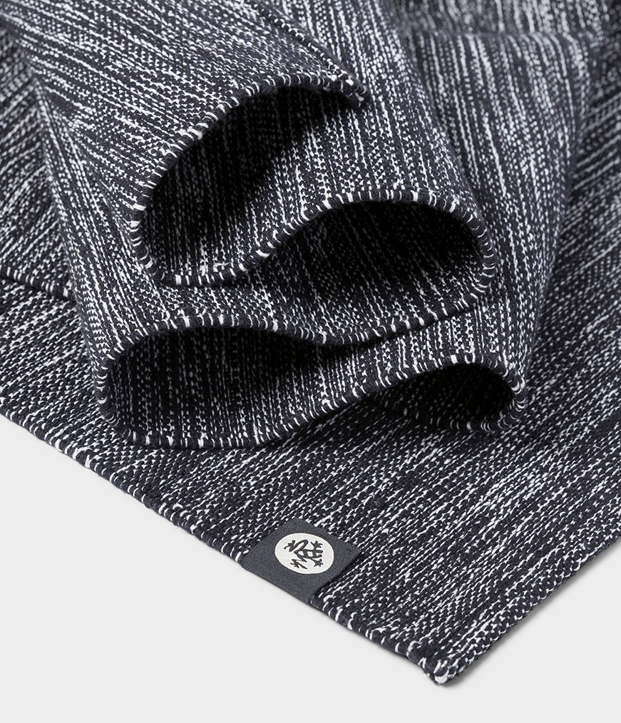 manduka-shala-tapis-de-yoga-de-voyage-tiss-main-fibres-recycl-es image 2