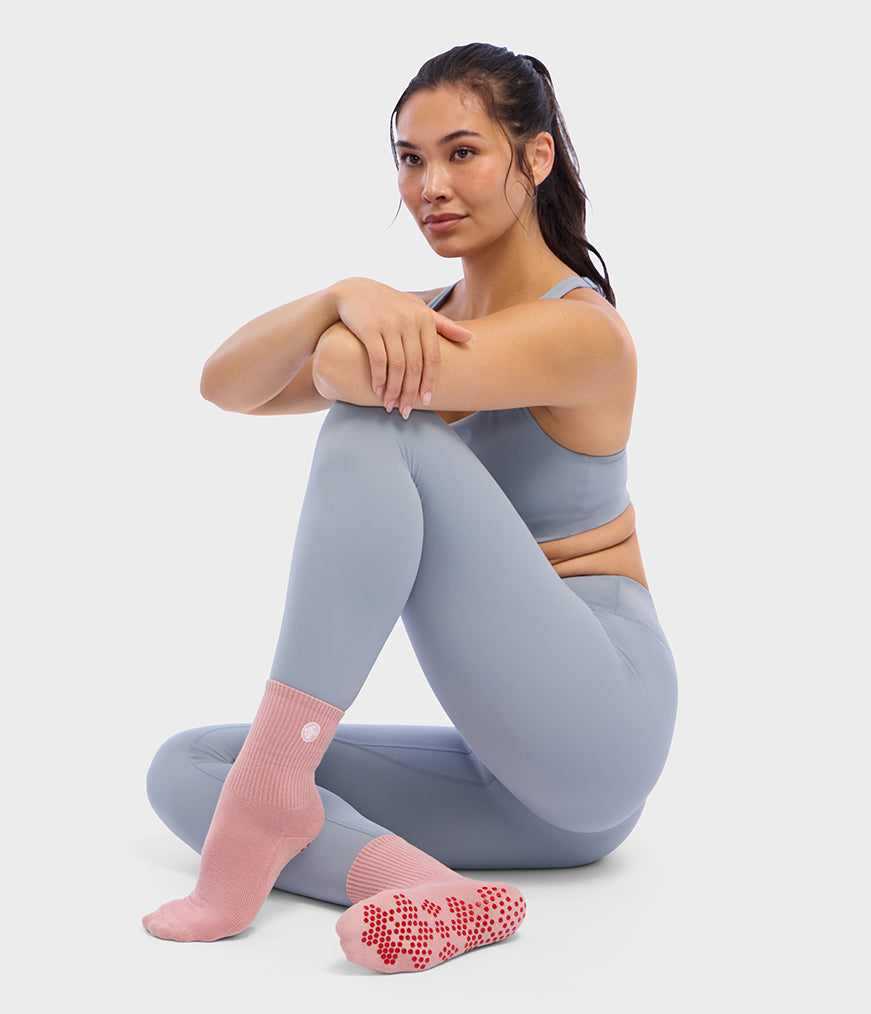 manduka-equilibria-half-crew-chaussettes-pilates-antid-rapantes image 3