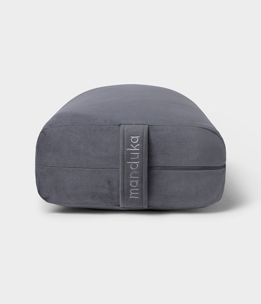 manduka-equa-rectangular-bolster-coussin-yoga-rectangulaire image 2