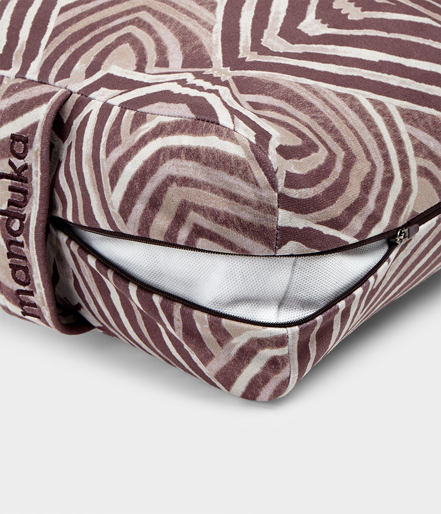 manduka-equa-rectangular-bolster-coussin-yoga-rectangulaire image 7