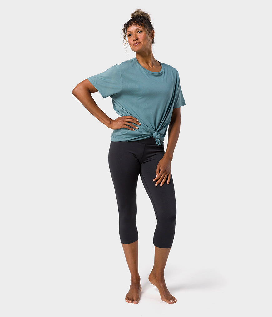 manduka-vinyasa-t-shirt-femme-oversize-coton-supima image 6