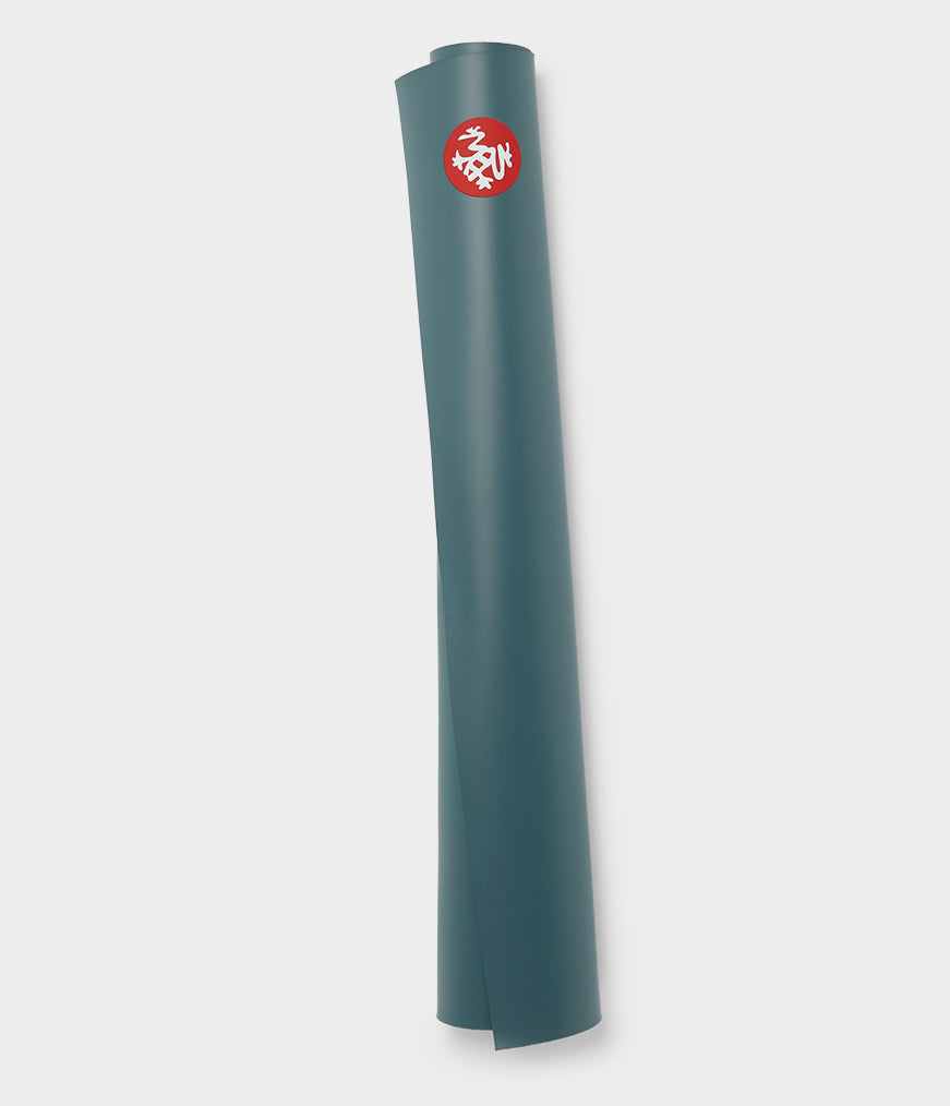 manduka-grp-adapt-tapis-de-yoga-voyage-1-5-mm image 2