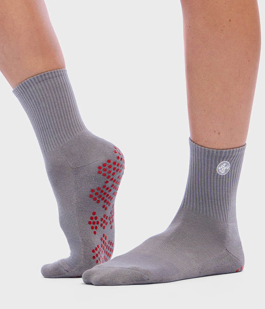 manduka-equilibria-half-crew-chaussettes-pilates-antid-rapantes image 6