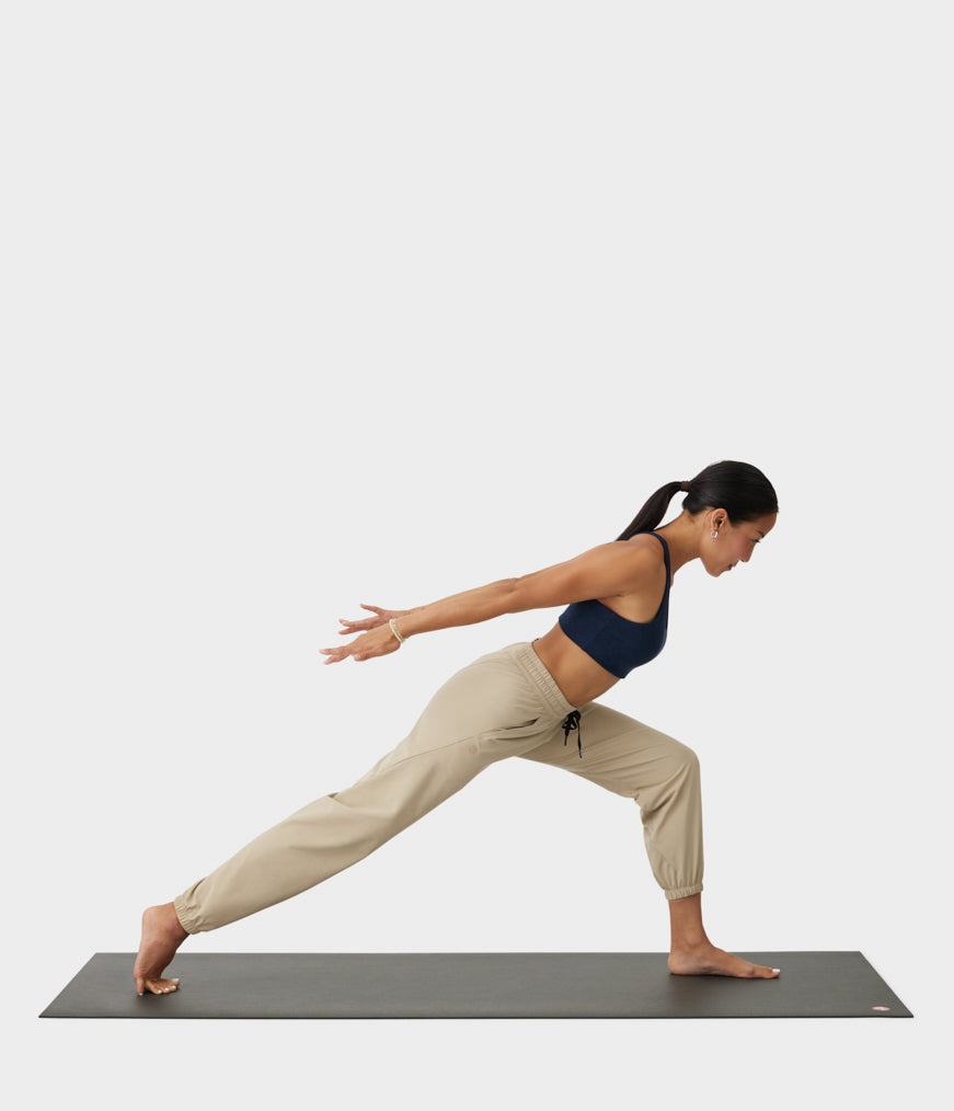 manduka-cntr-pantalon-de-yoga-femme-slim image 4