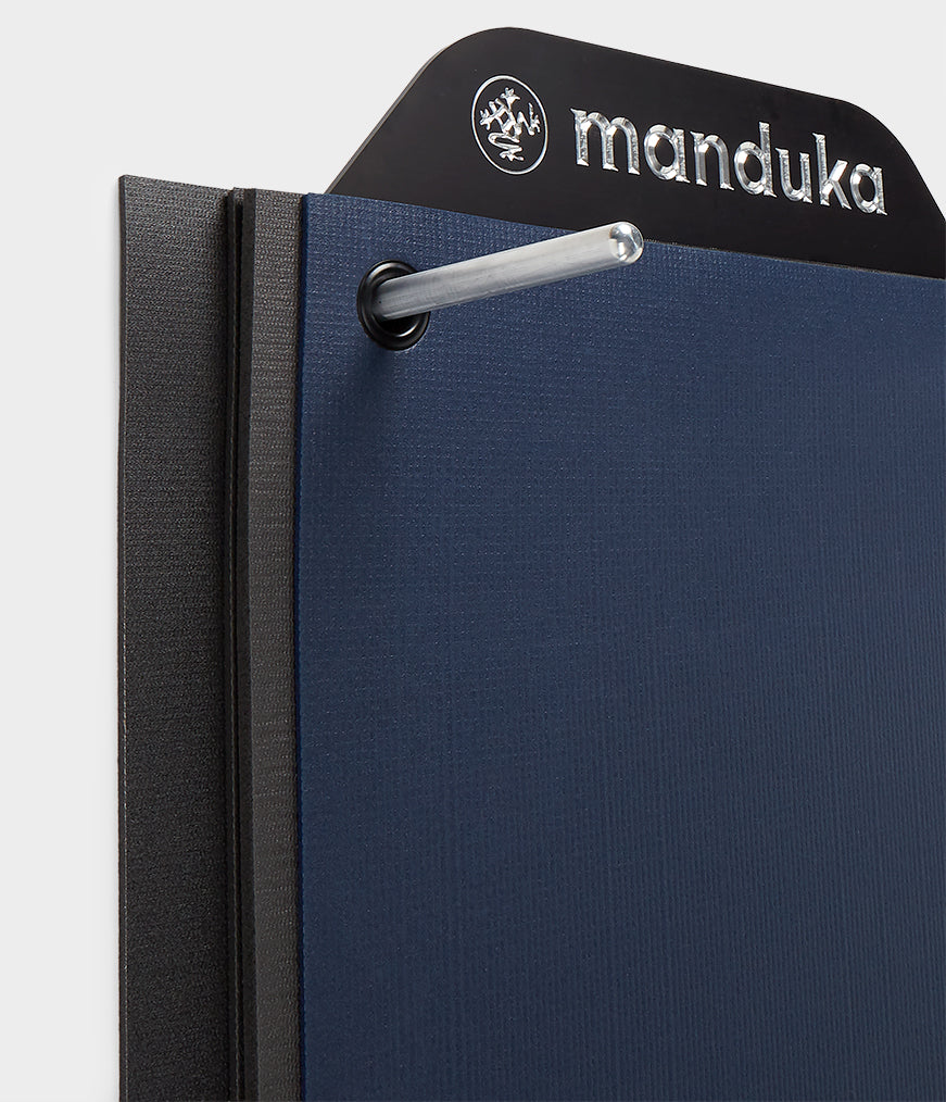 manduka-foundation-series-rack-mural-de-rangement image 2