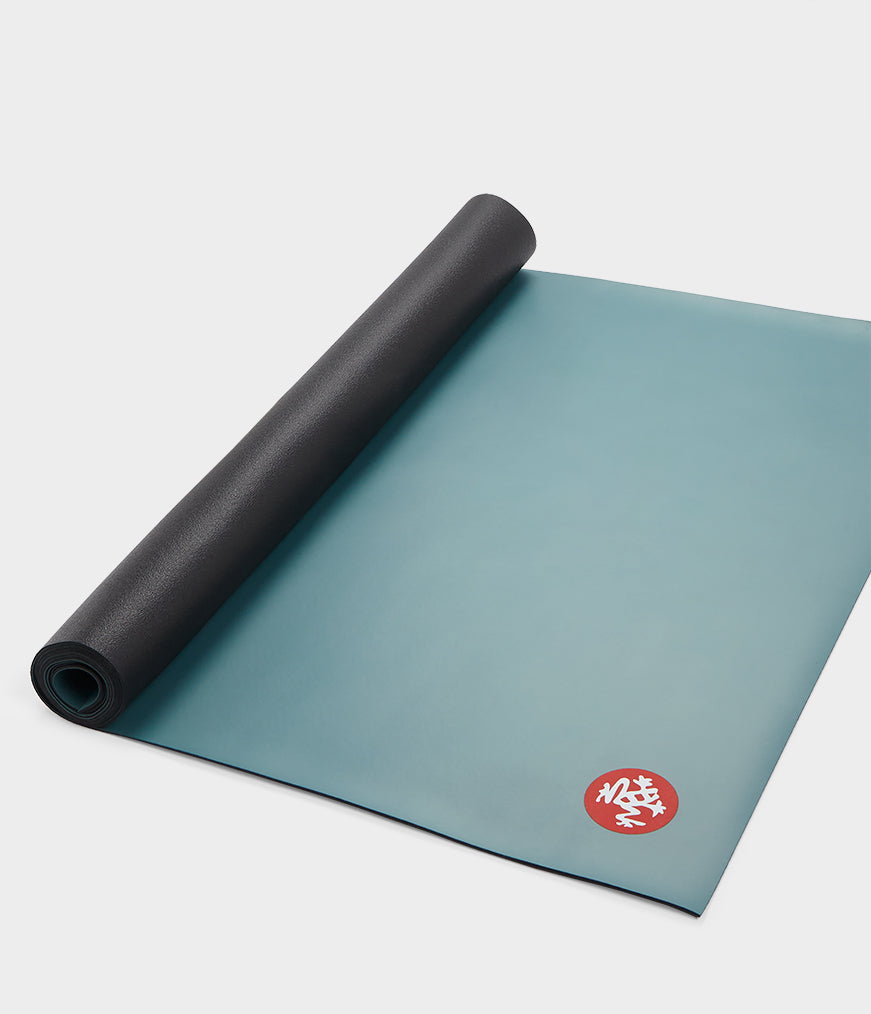 manduka-grp-adapt-tapis-de-yoga-voyage-1-5-mm image 4