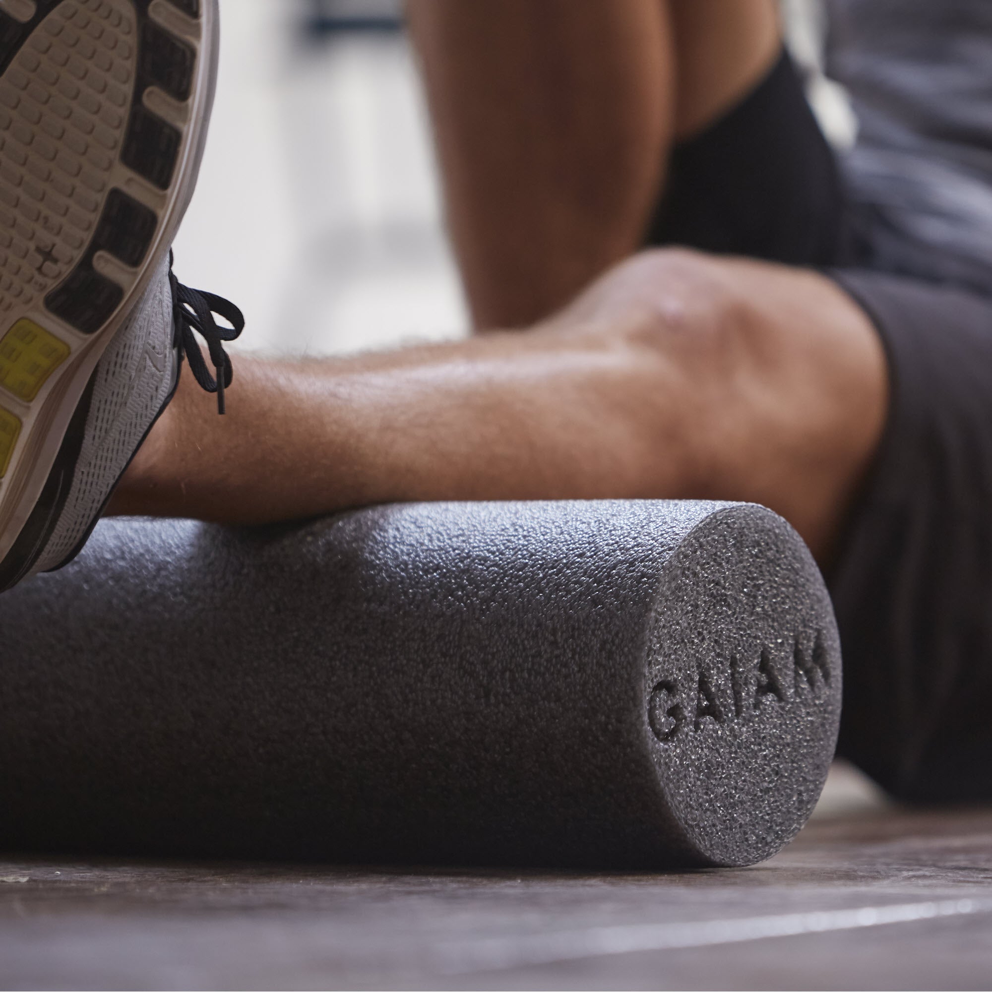 gaiam-muscle-therapy-foam-roller-18-rouleau-de-massage image 3