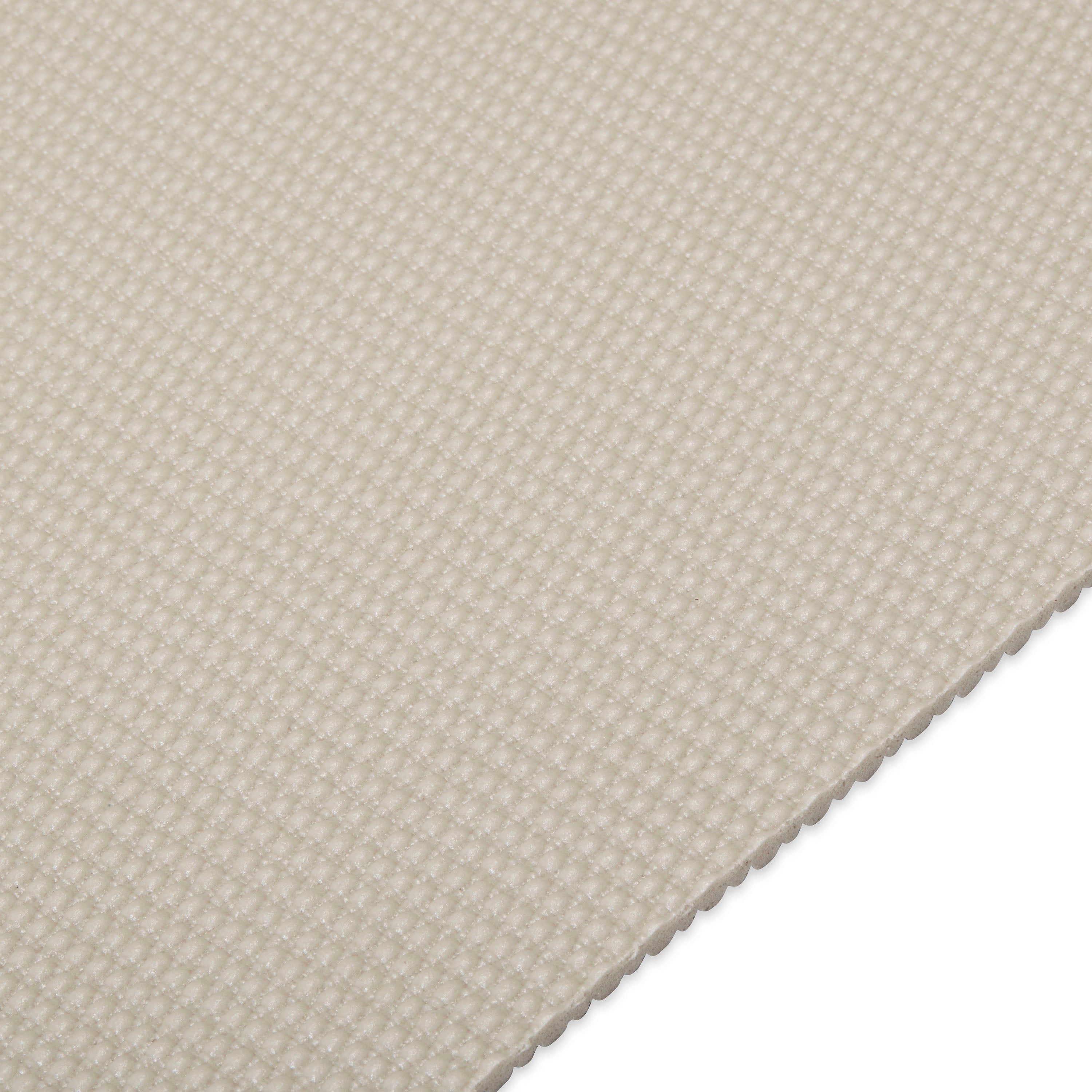 gaiam-classic-solid-color-yoga-mat-5mm-tapis-yoga-classique image 7