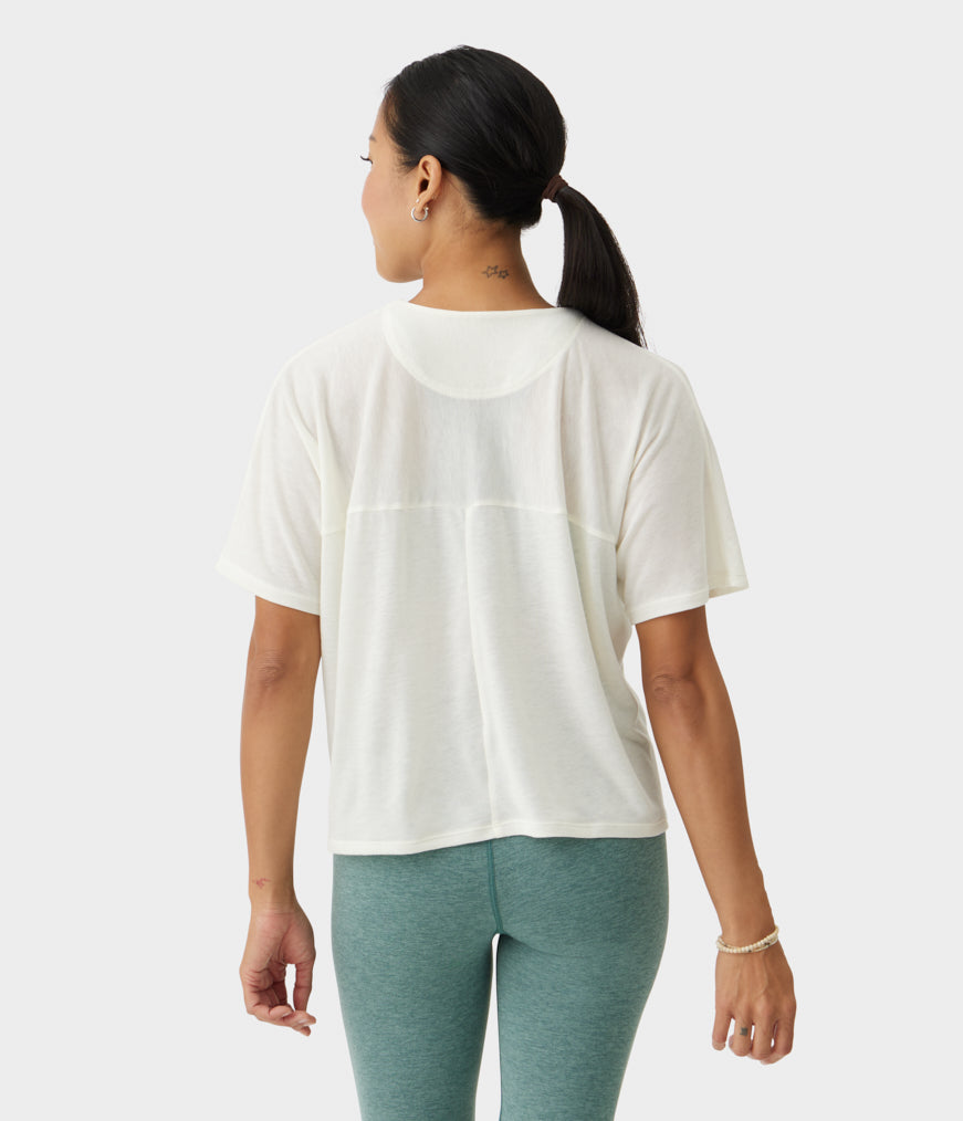 manduka-t-shirt-femme-atmana-foundation-series image 2