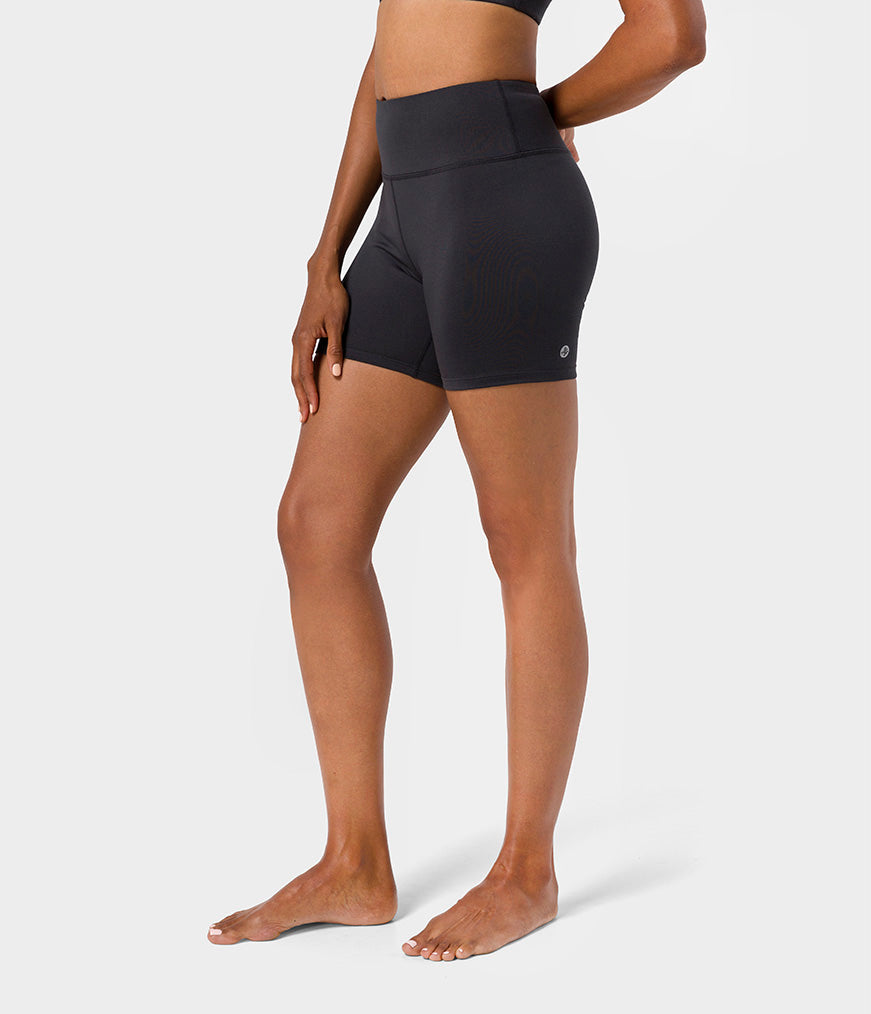 manduka-dhara-short-de-yoga-femme-cuissard-12-7-cm image 8