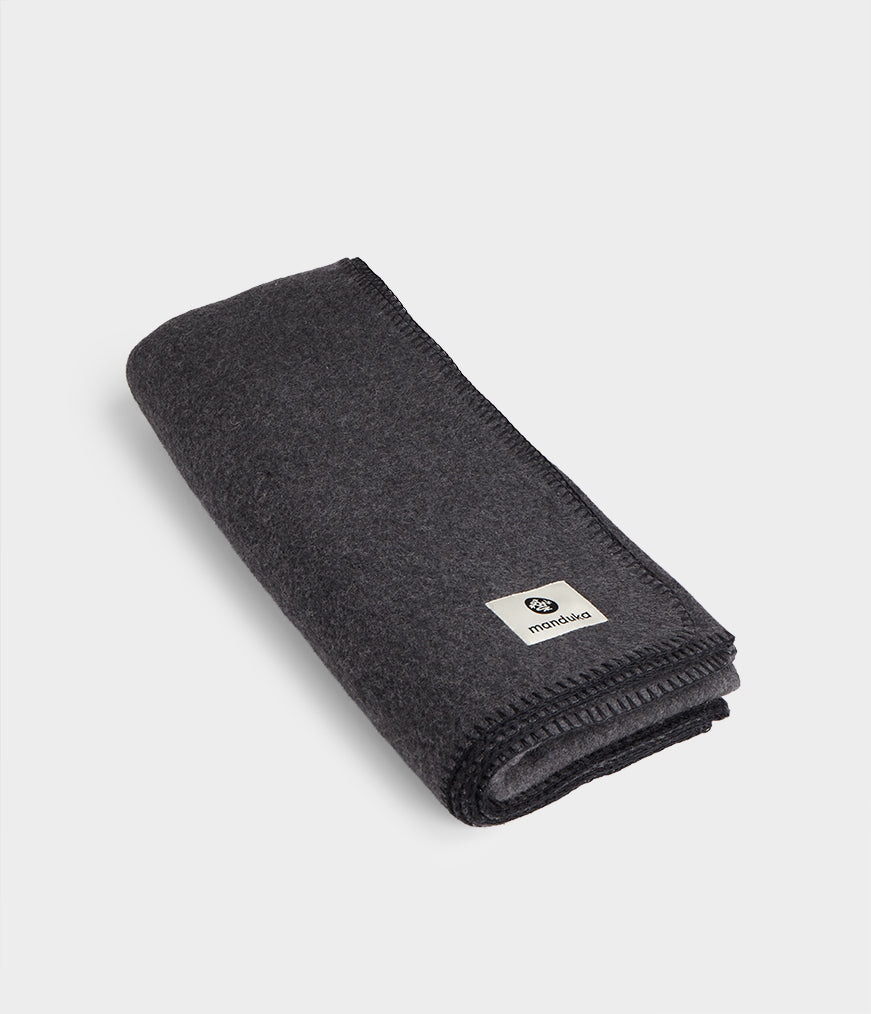 manduka-essential-coperta-couverture-yoga-en-laine image 3