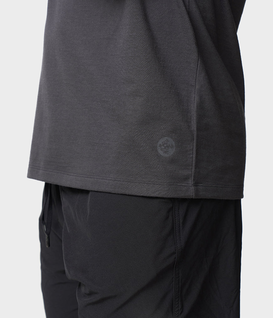 manduka-t-shirt-homme-tadasana-foundation-series image 8